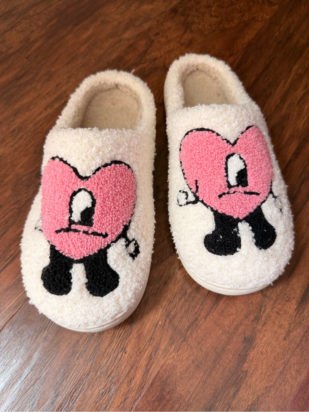 Cozy Heart Character Slippers - Pink on Cream
